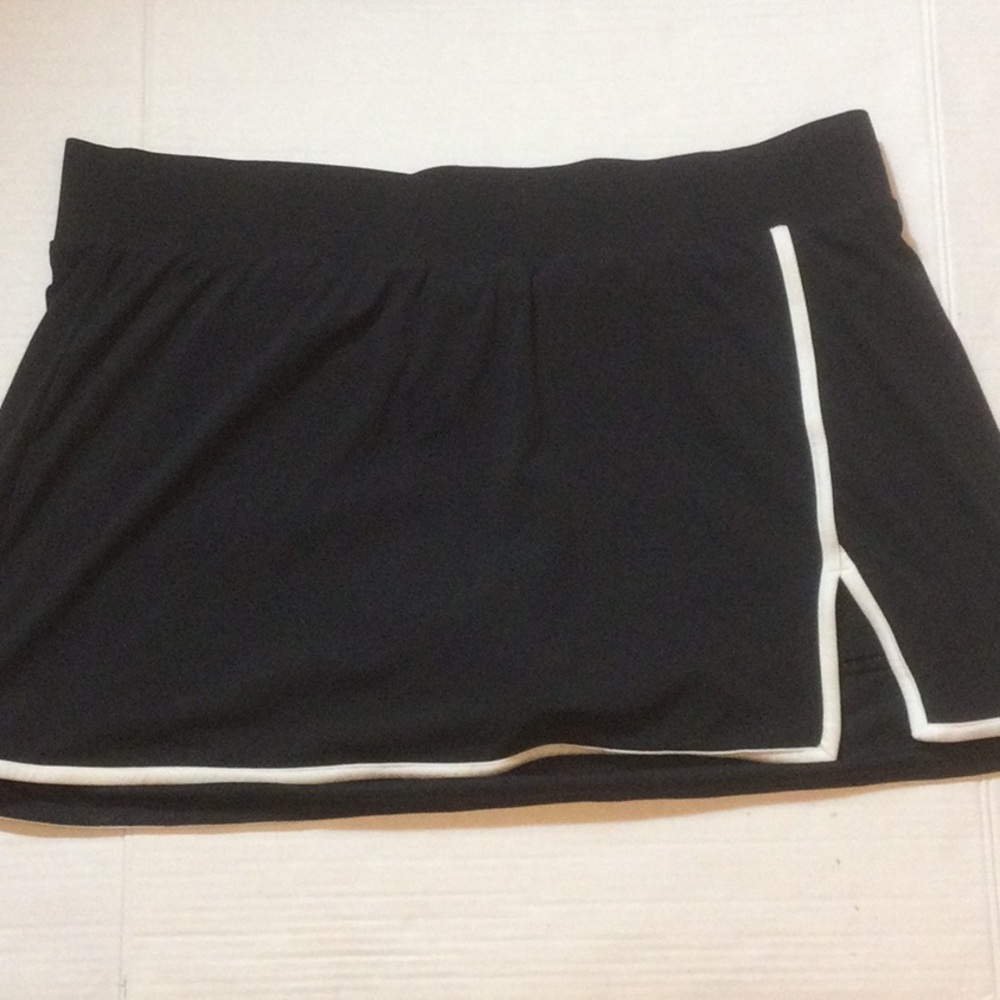 All in motion , black workout SKORT, XXL